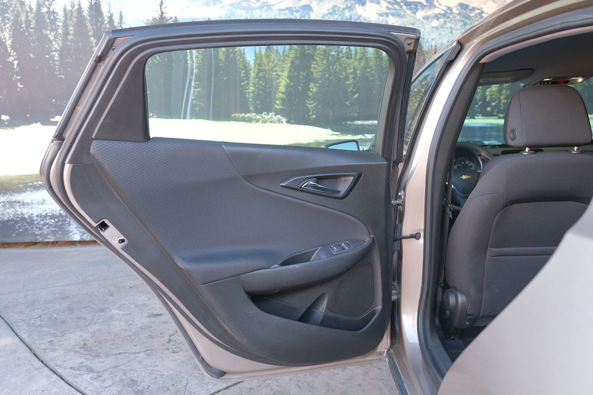 2022 Chevrolet Malibu 1LS - Photo 33