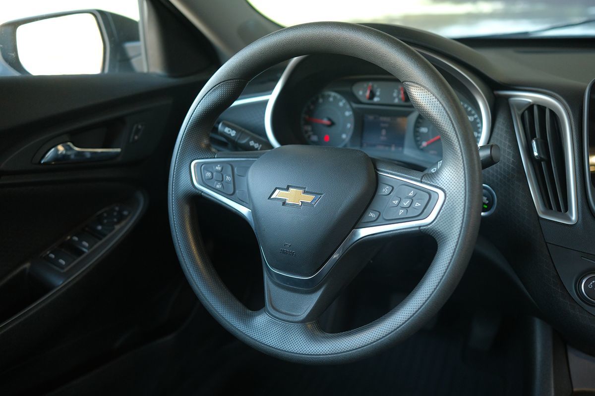 2022 Chevrolet Malibu 1LS - Photo 42