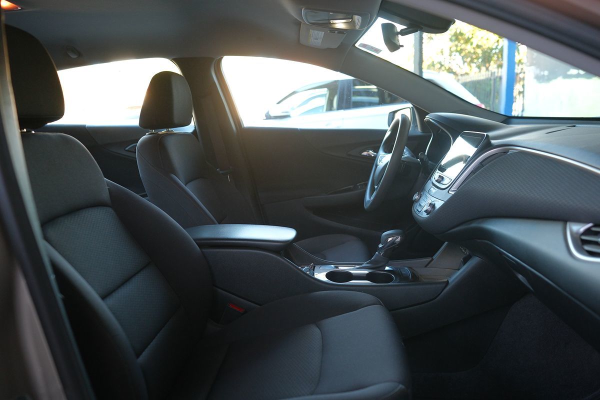 2022 Chevrolet Malibu 1LS - Photo 28