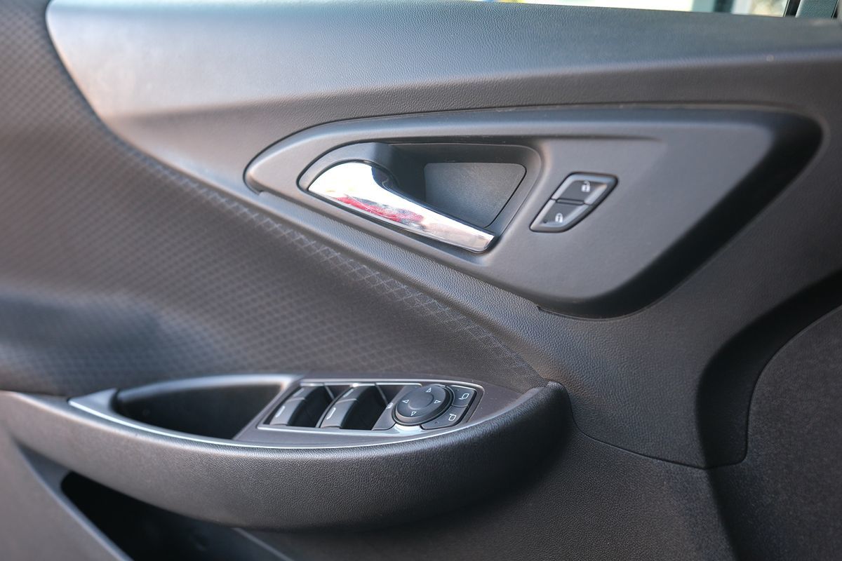 2022 Chevrolet Malibu 1LS - Photo 11