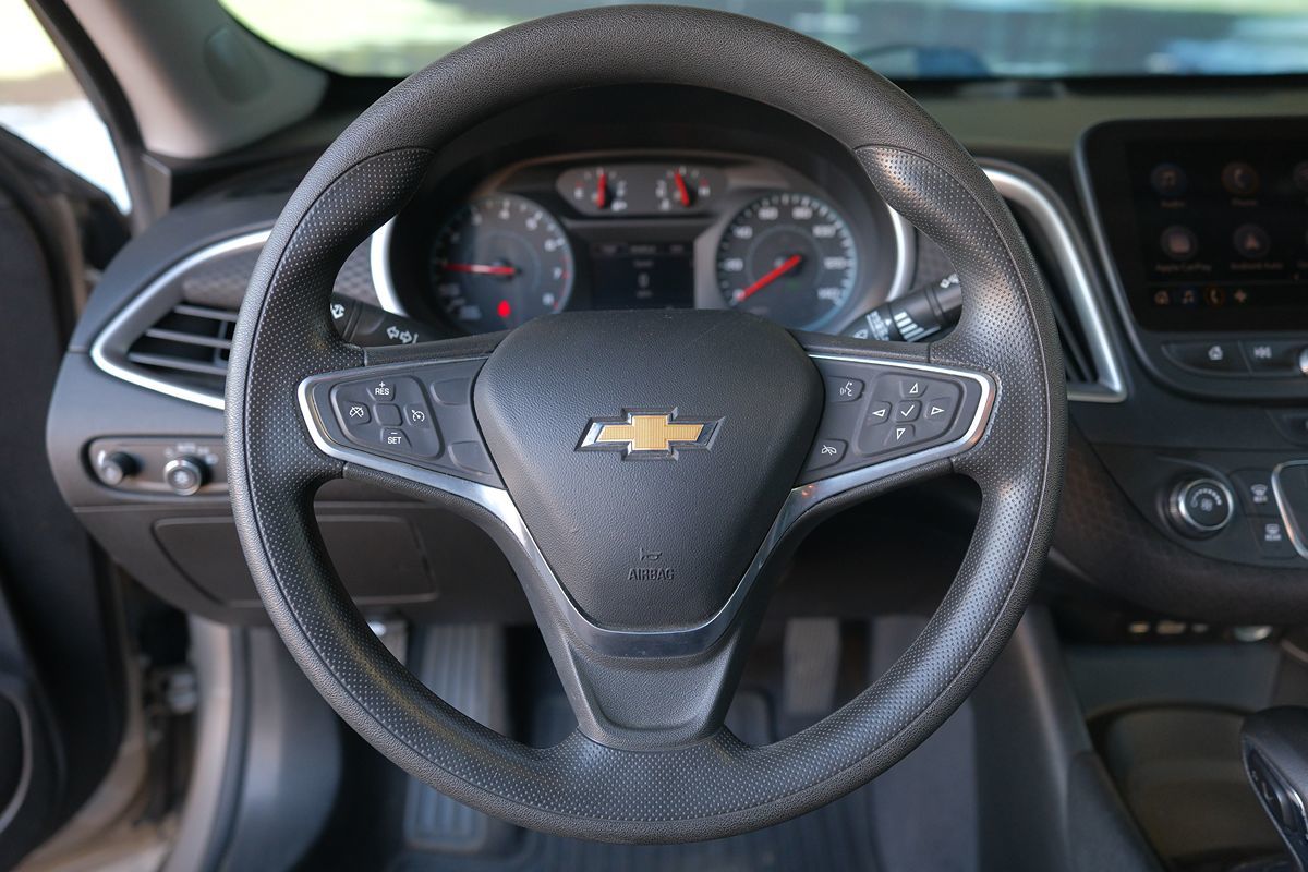 2022 Chevrolet Malibu 1LS - Photo 15