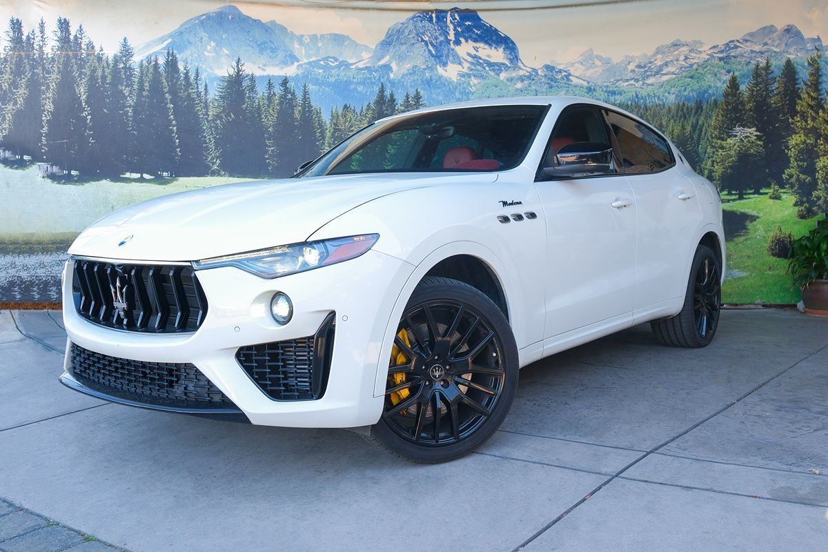 2022 Maserati Levante Modena's photo