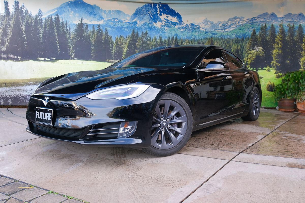 2017 Tesla Model S 75D AWD