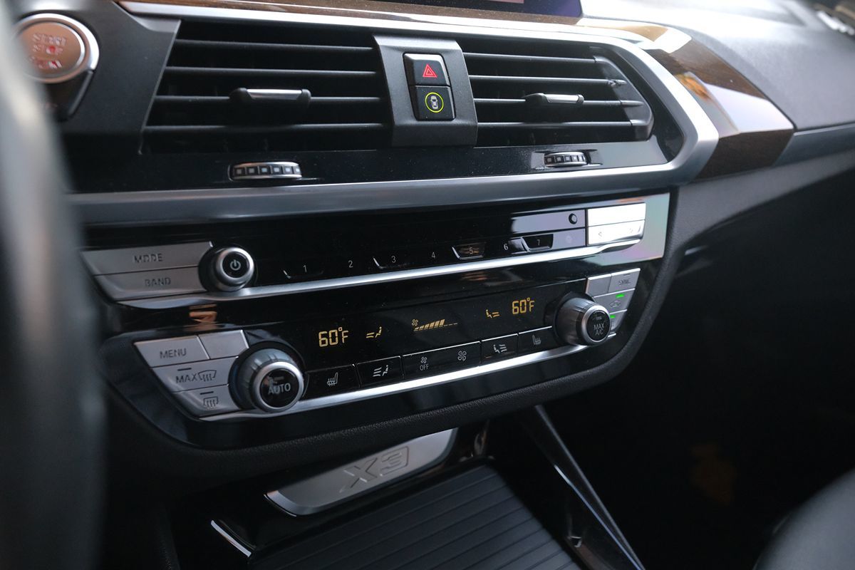 2021 BMW X3 30i - Photo 23