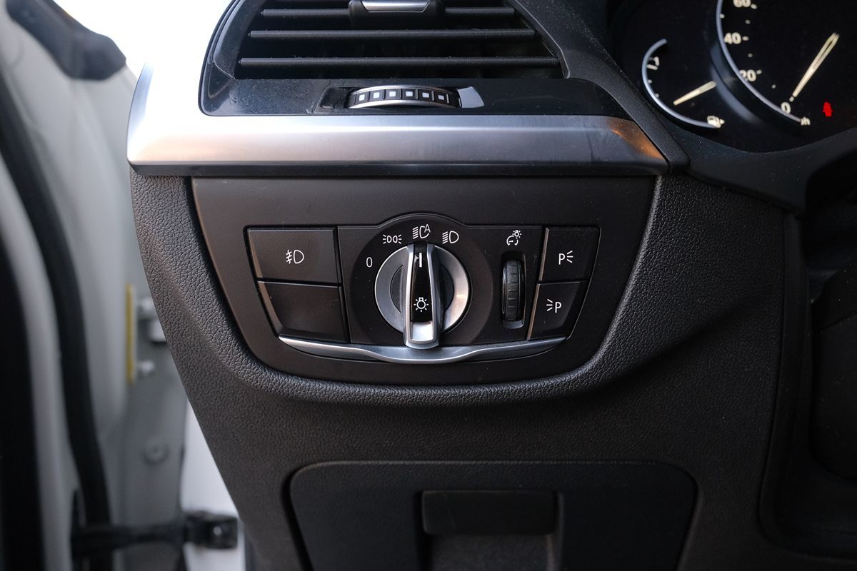 2021 BMW X3 30i - Photo 12