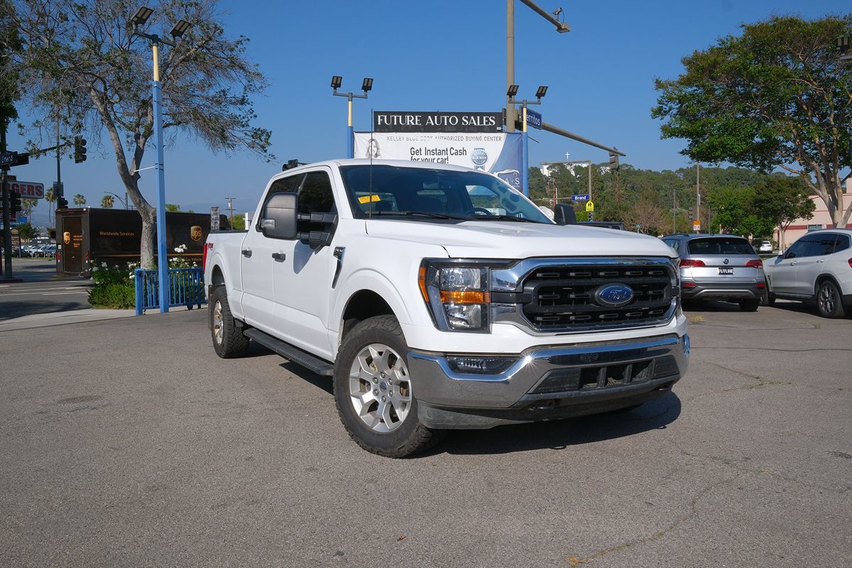 2023 Ford F-150 XLT - Photo 3