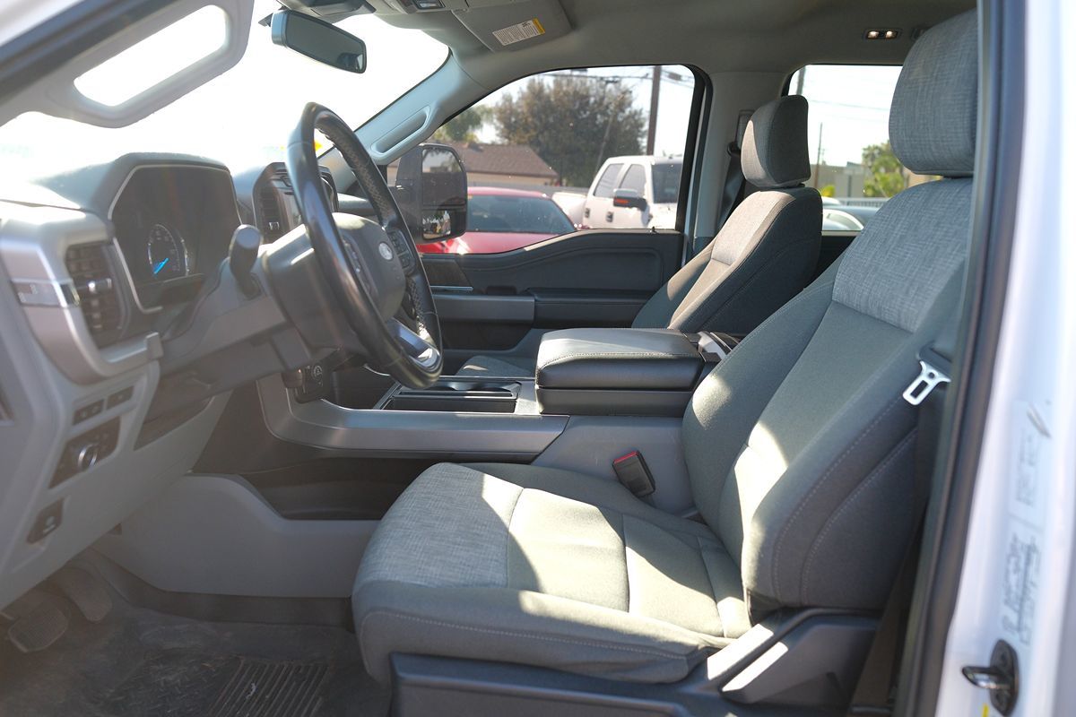 2023 Ford F-150 XLT - Photo 13