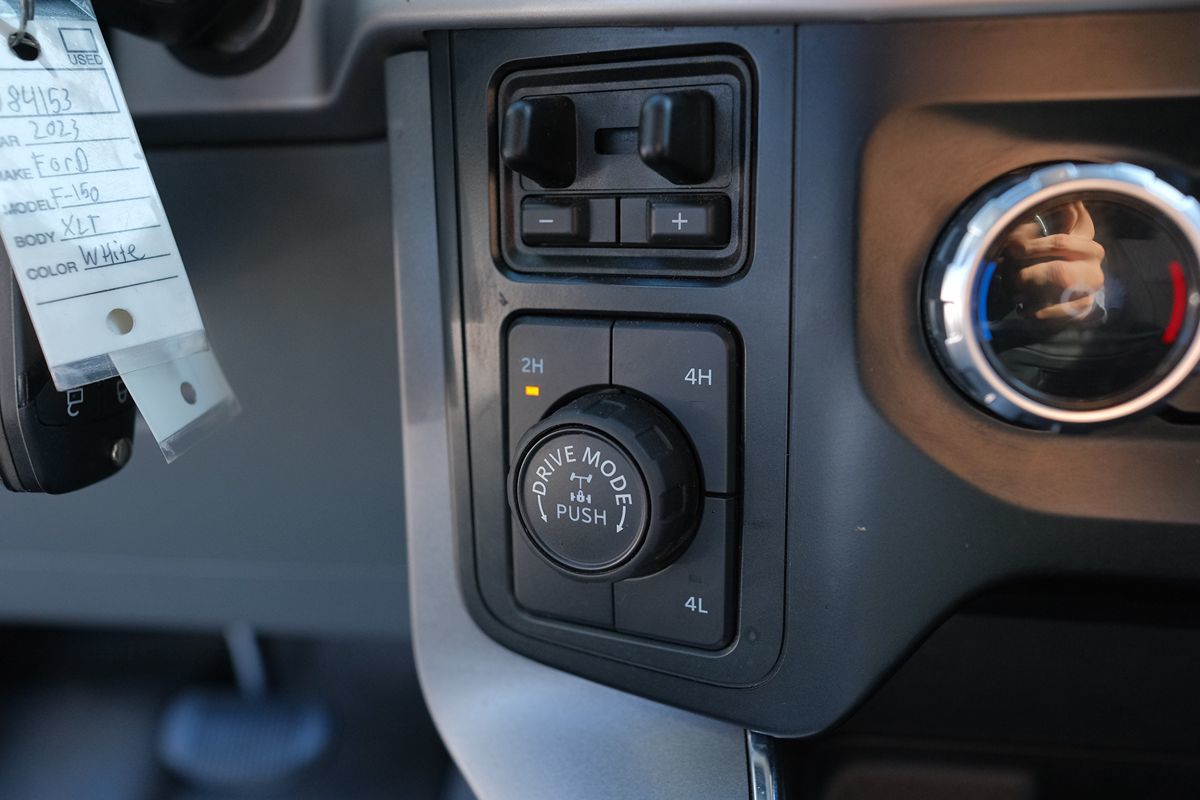2023 Ford F-150 XLT - Photo 26