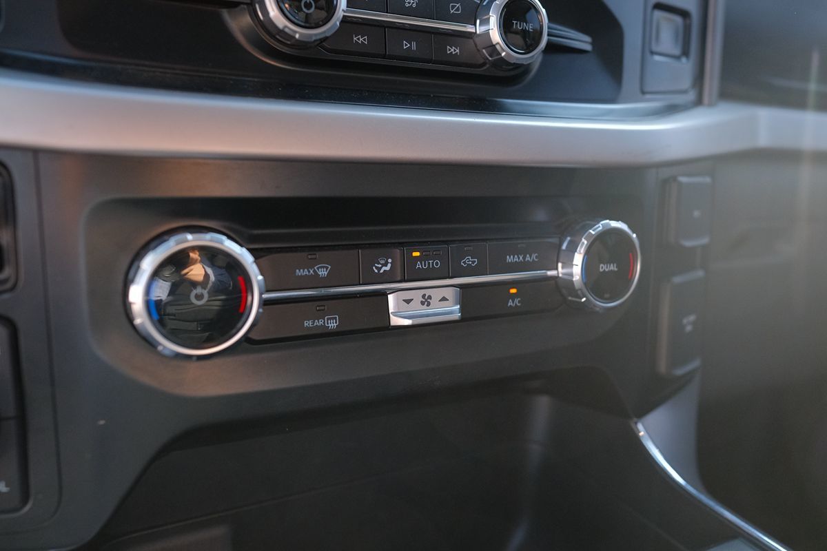 2023 Ford F-150 XLT - Photo 24
