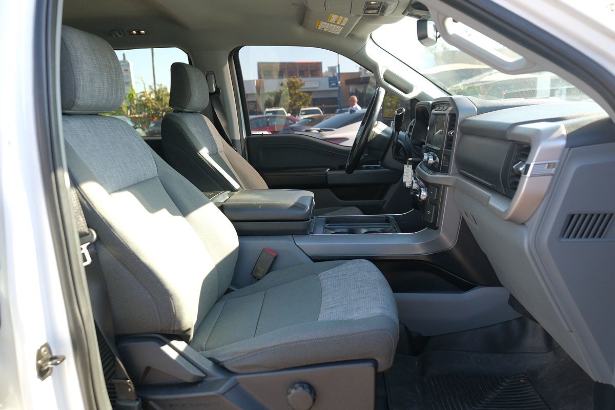 2023 Ford F-150 XLT - Photo 31