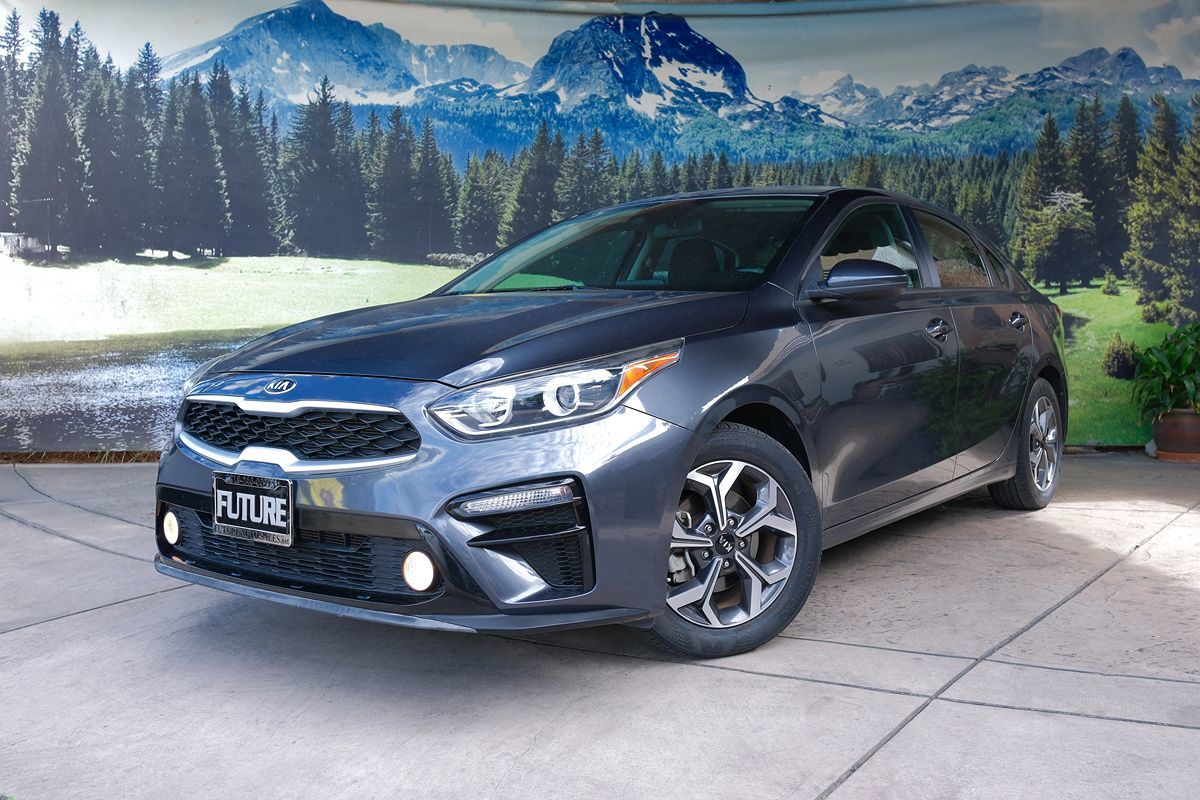 2019 Kia Forte LXS AT's photo