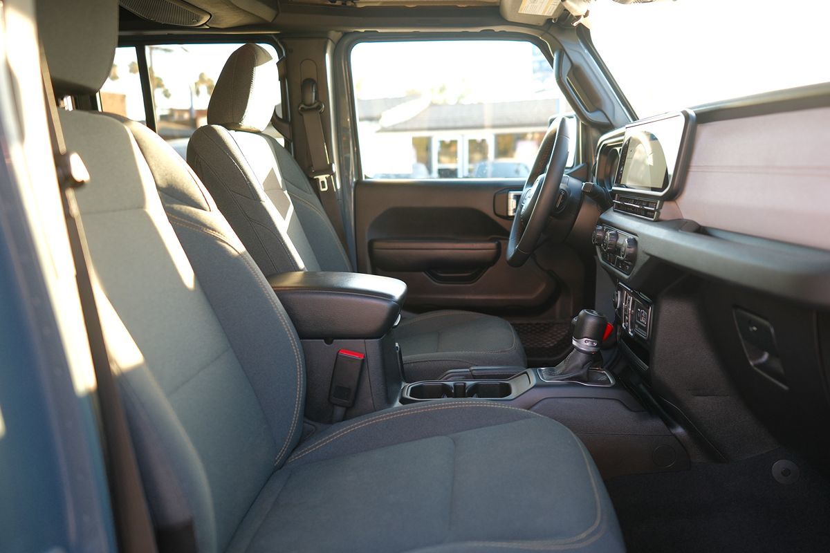 2024 Jeep Wrangler 4xe Sports S 4XE - Photo 29