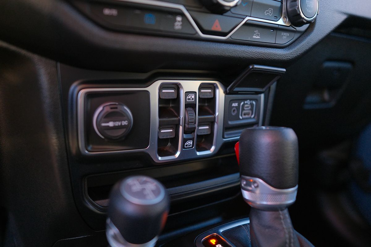 2024 Jeep Wrangler 4xe Sports S 4XE - Photo 25