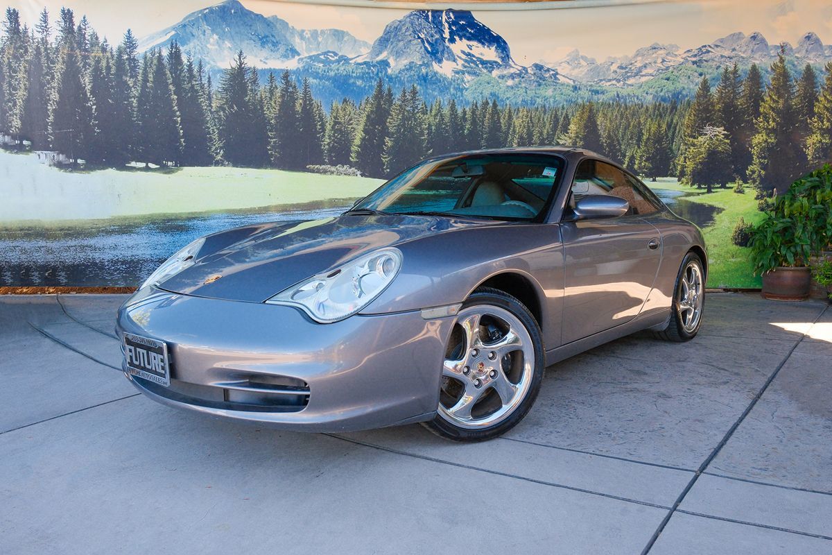 2004 Porsche 911 Carrera