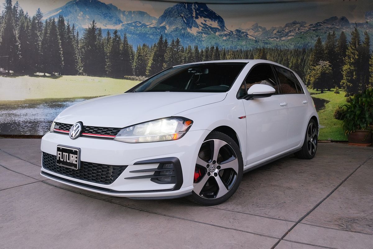 2018 Volkswagen Golf GTI S