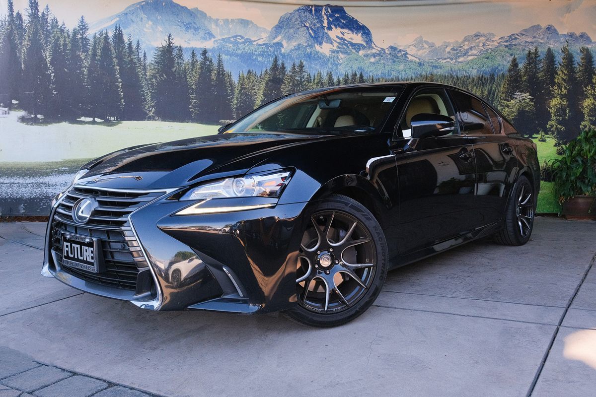 Lexus GS