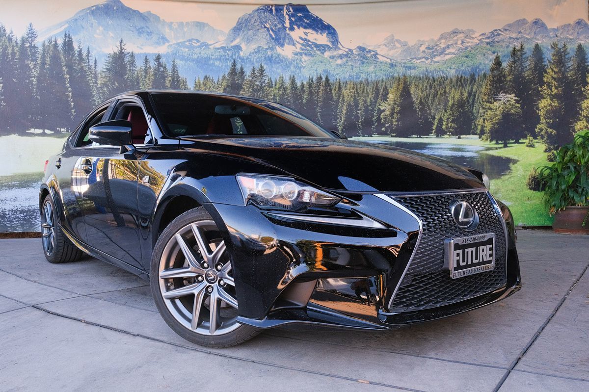 Lexus IS250 photo 3