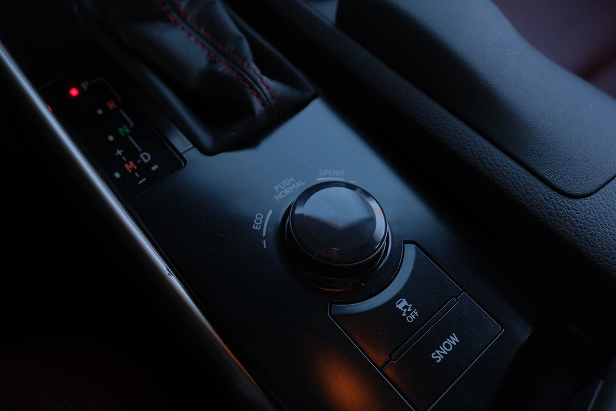 Lexus IS250 photo 21