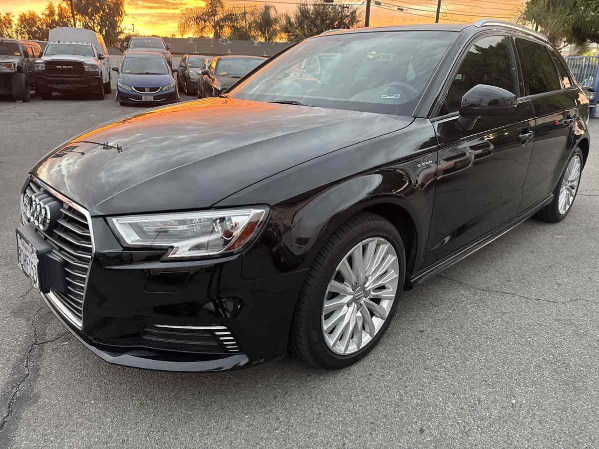 2018 Audi A3 Sportback e-tron Premium