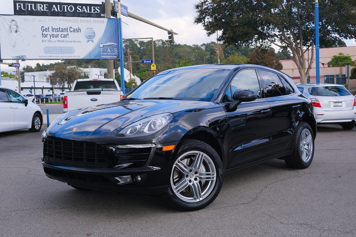 2016 Porsche Macan S