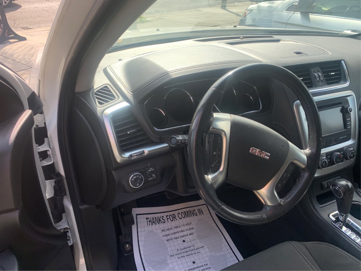 2014 Gmc Acadia SLE photo 9
