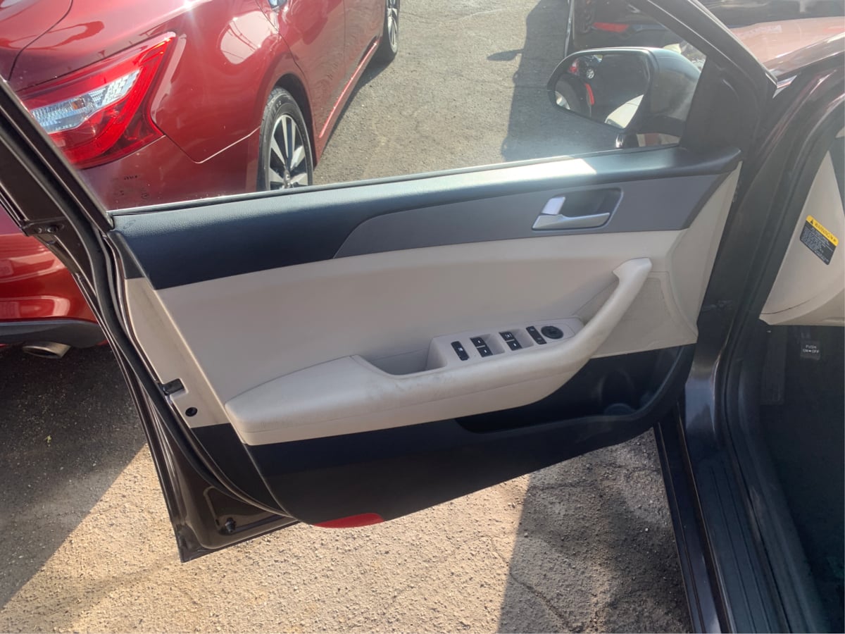 2017 Hyundai Sonata photo 10