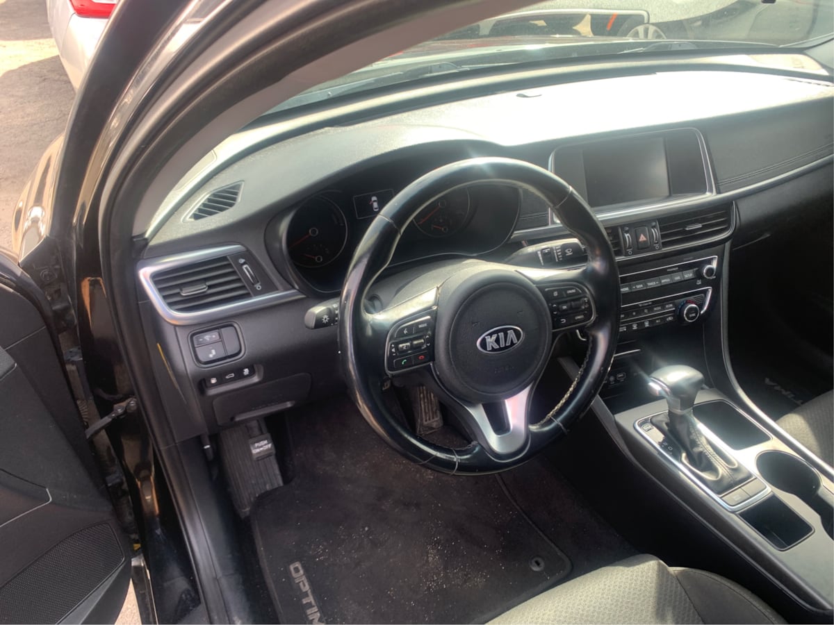 2017 Kia Optima Hybrid Base photo 10