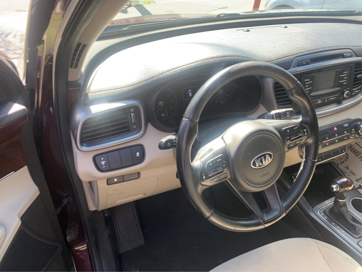 2016 Kia Sorento LX - Photo 11