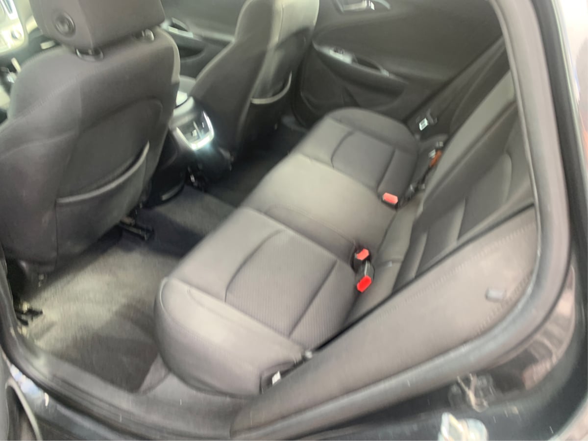 2018 Chevrolet Malibu 1LT photo 12