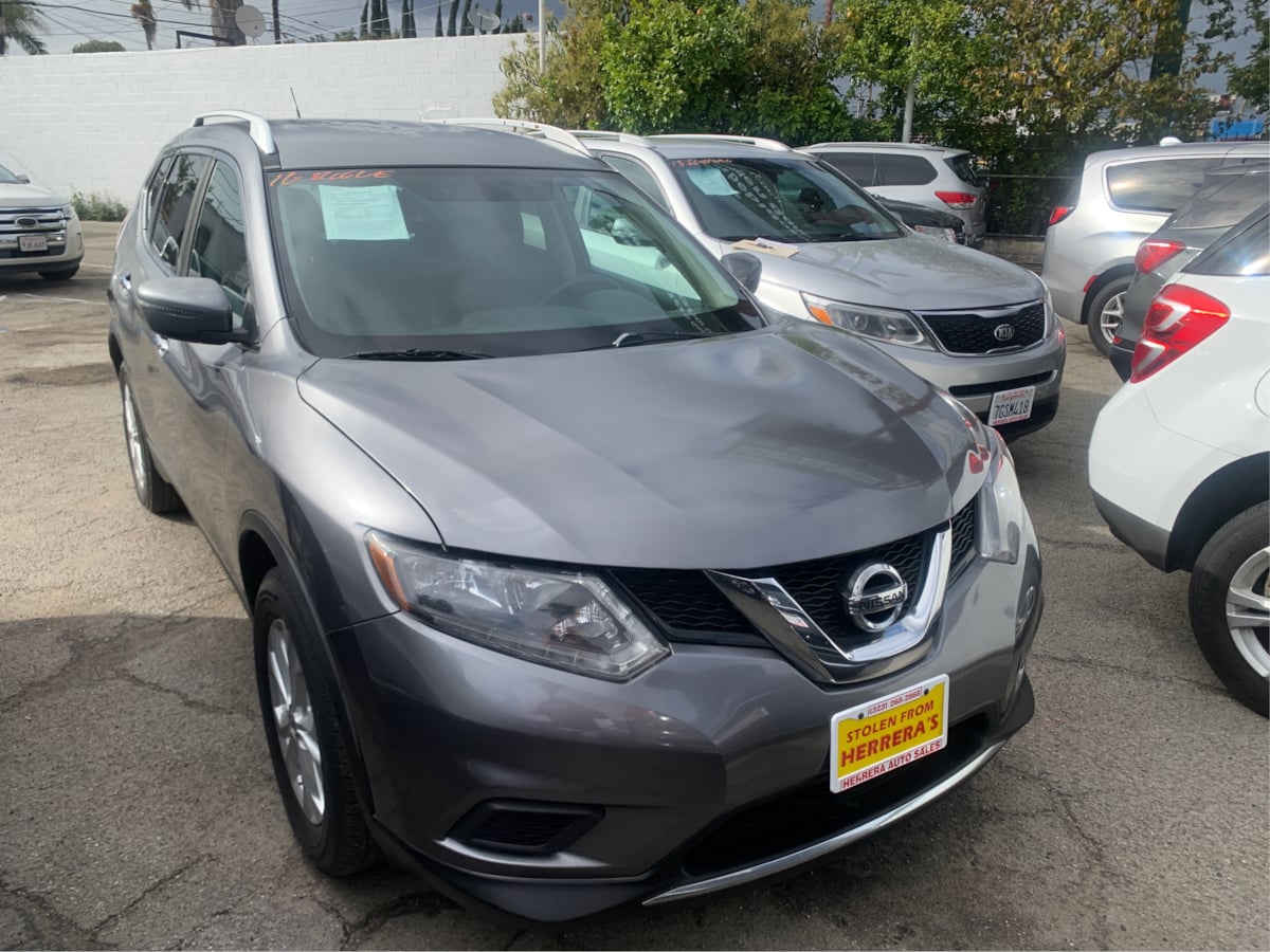 2016 Nissan Rogue SV - Photo 14
