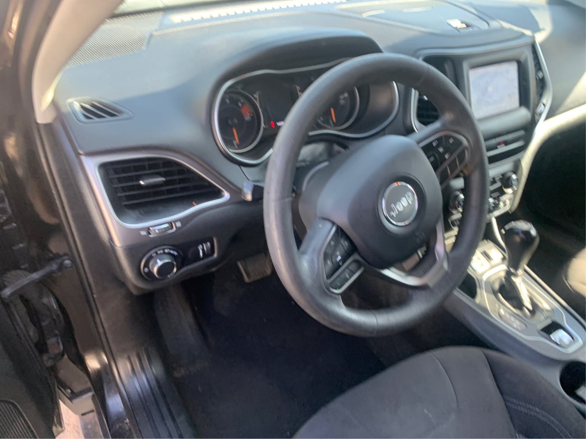 2020 Jeep Cherokee Latitude photo 10