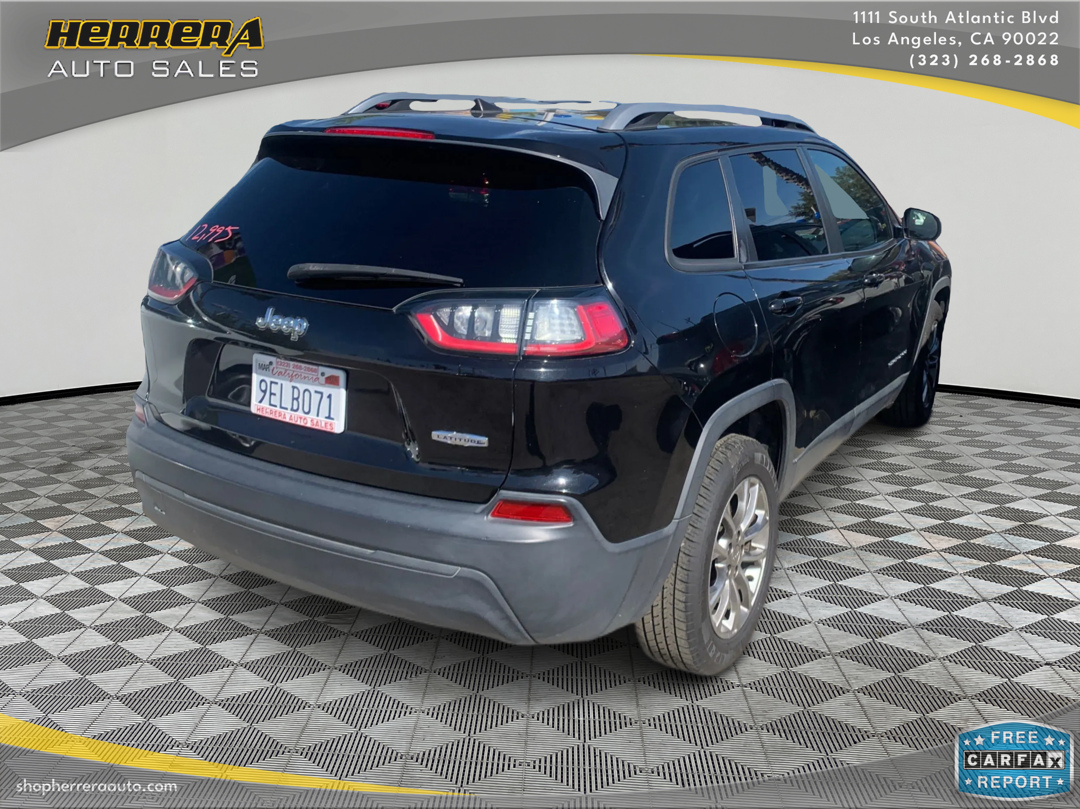 2020 Jeep Cherokee Latitude photo 2