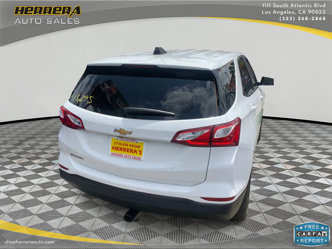 2020 Chevrolet Equinox LS photo 2