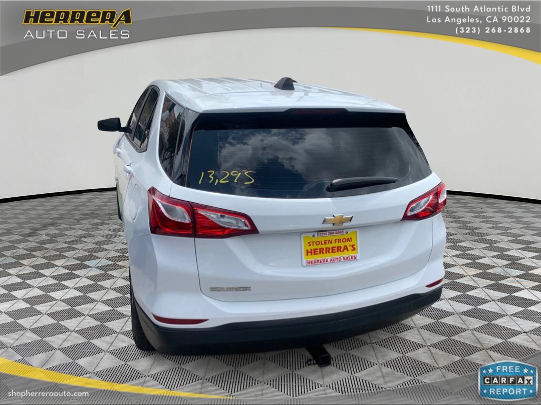 2020 Chevrolet Equinox LS photo 3