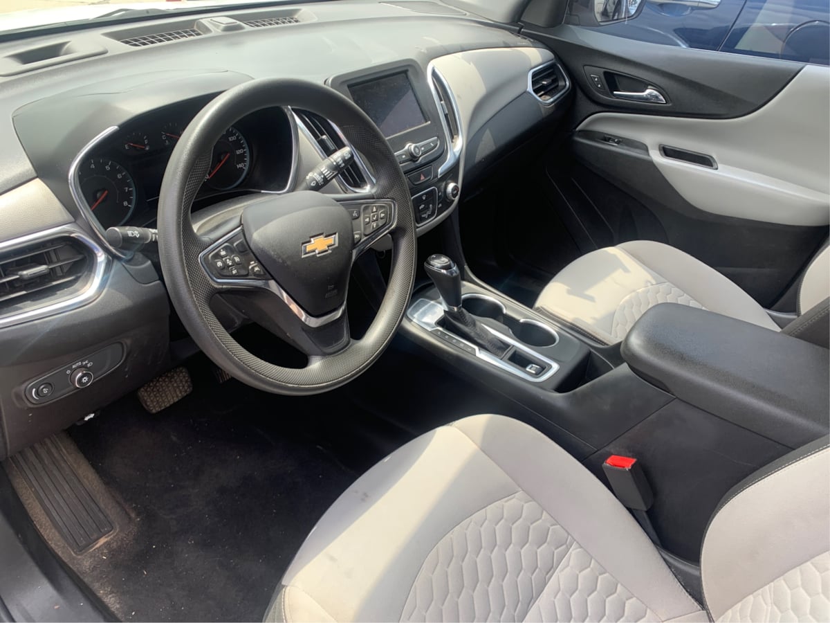 2020 Chevrolet Equinox LS photo 8