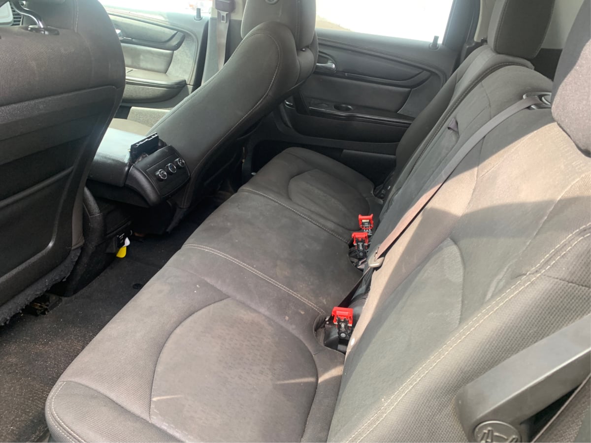 2015 Gmc Acadia SLE photo 12