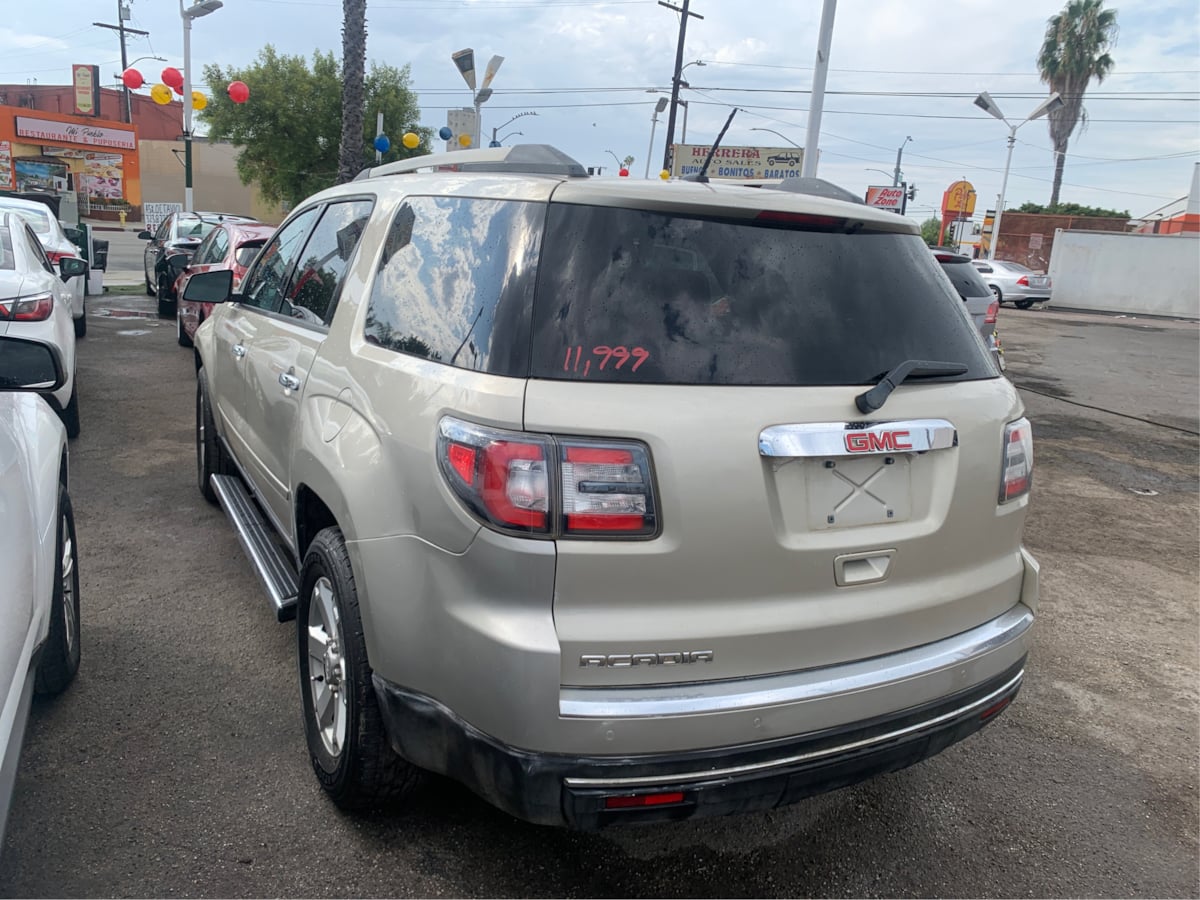2015 Gmc Acadia SLE photo 15