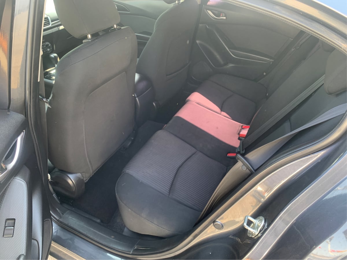 2016 Mazda Mazda3 i Sport photo 12