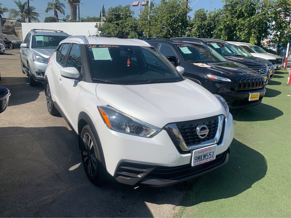 2020 Nissan Kicks SV photo 13