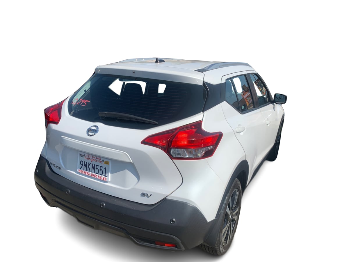 2020 Nissan Kicks SV photo 14