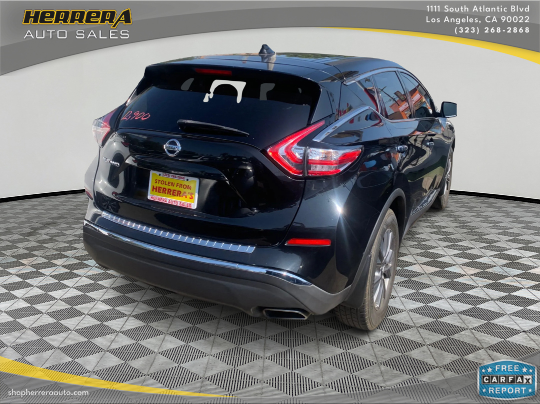 2017 Nissan Murano S photo 2