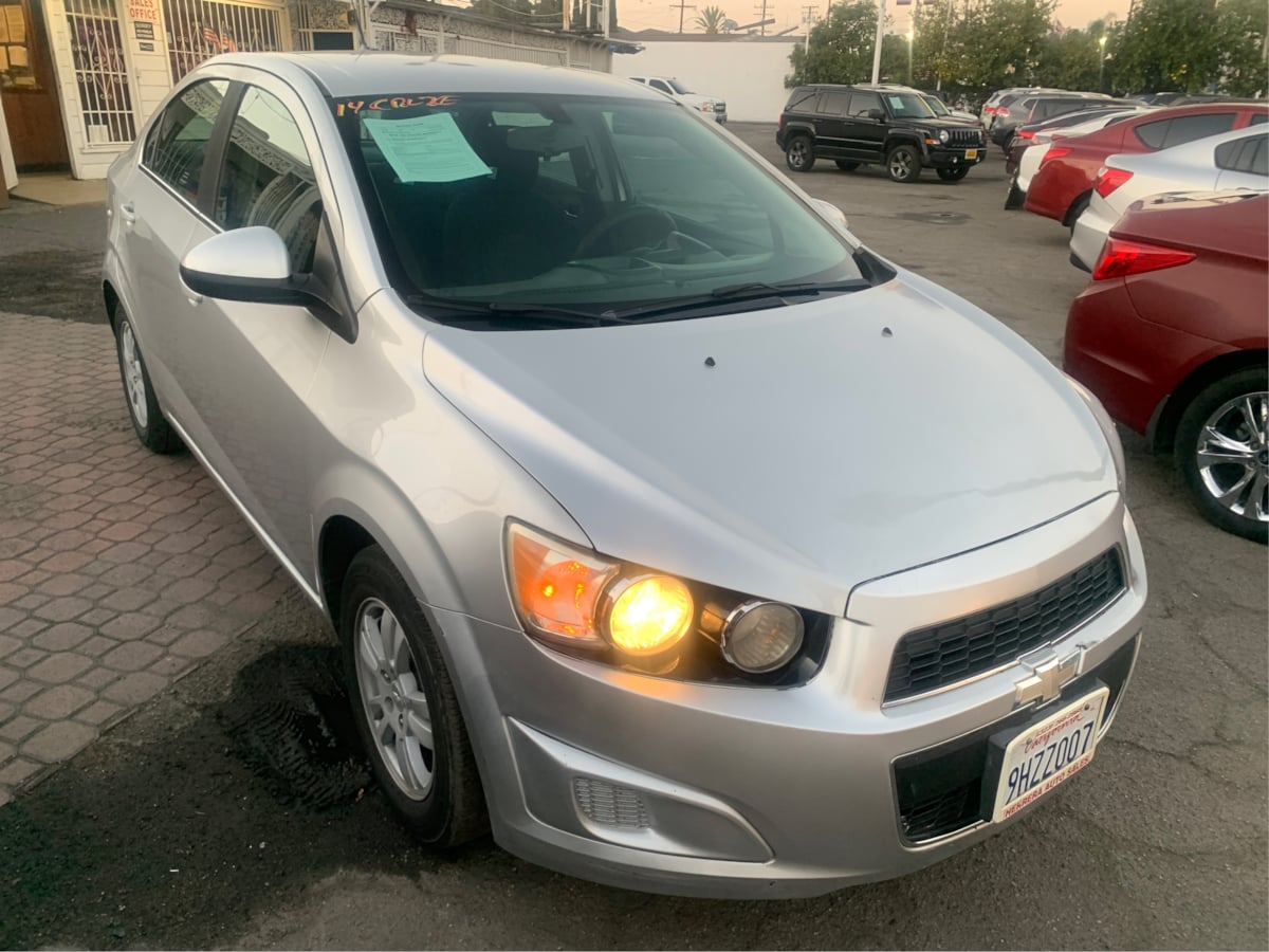 2014 Chevrolet Sonic LT - Photo 12