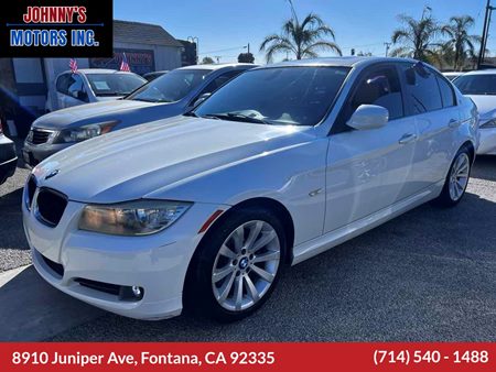 Sold 2011 BMW 3 Series 328i