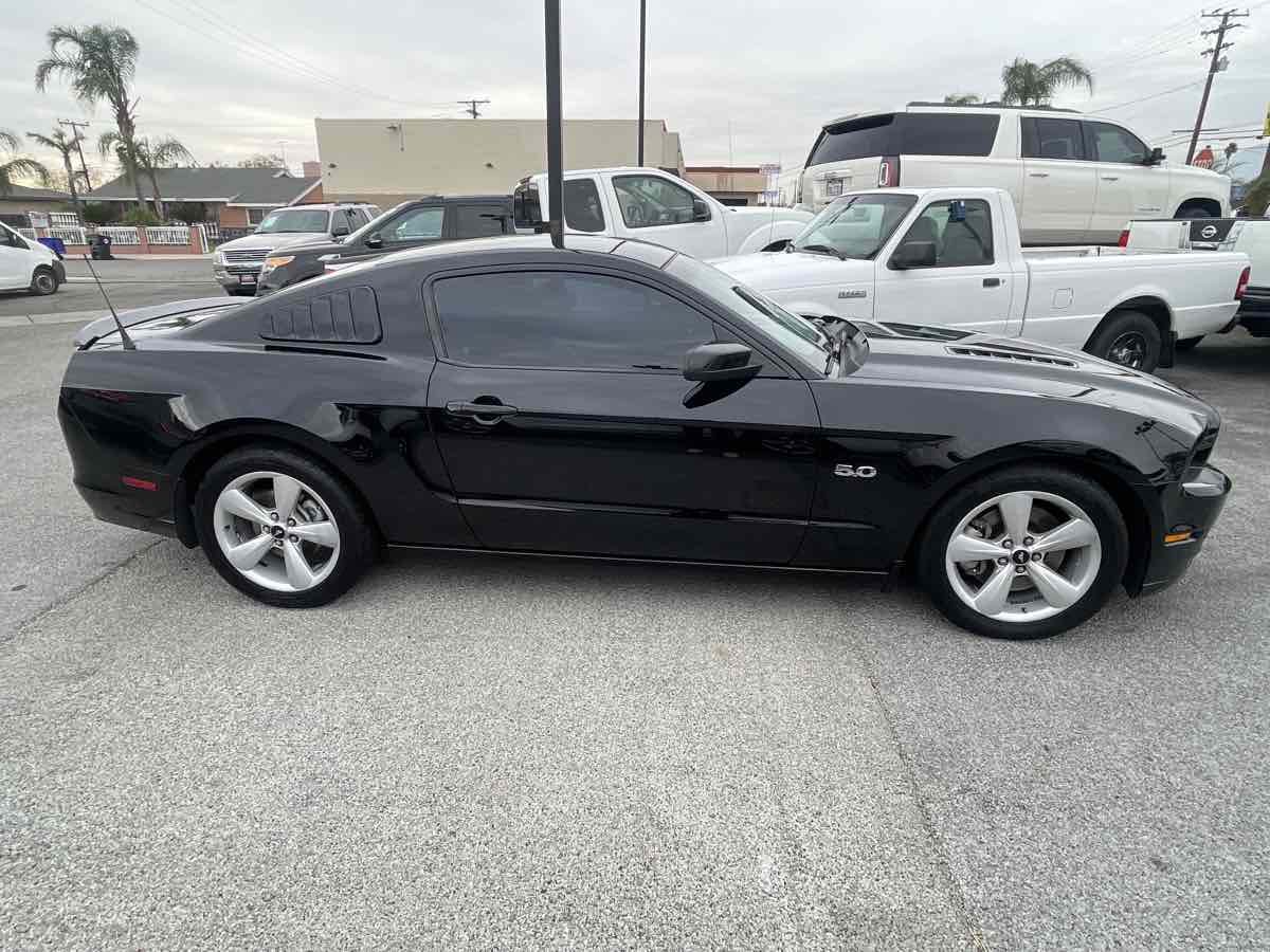 2014 Ford Mustang GT photo 4