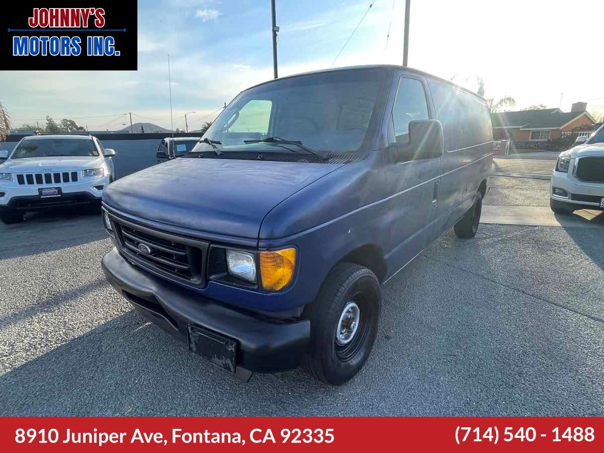 2003 Ford Econoline Cargo Van 