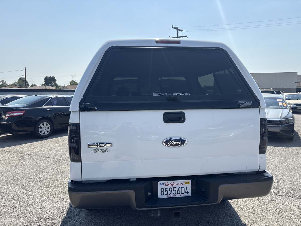 2004 Ford F-150 XLT photo 3