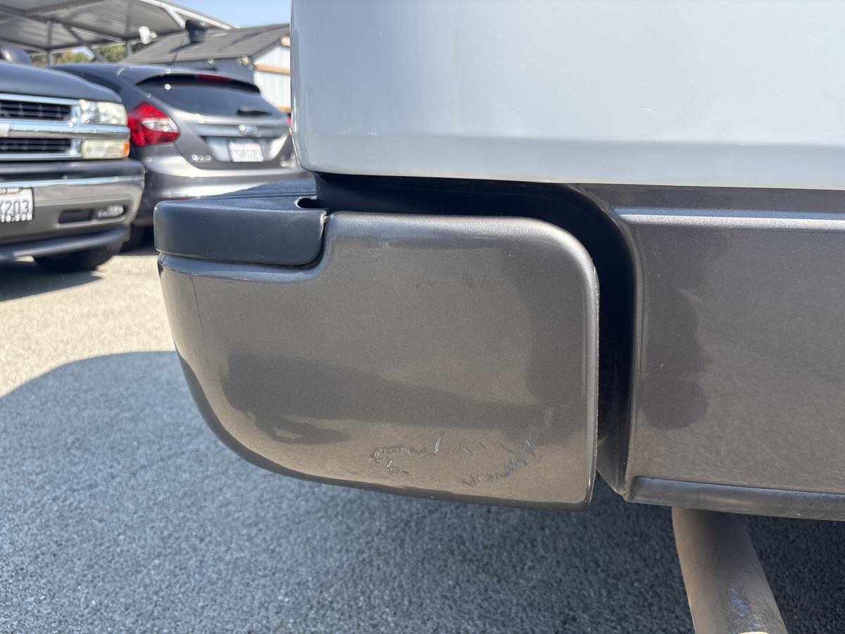 2004 Ford F-150 XLT photo 5