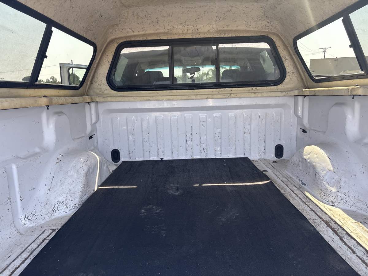 2004 Ford F-150 XLT photo 18
