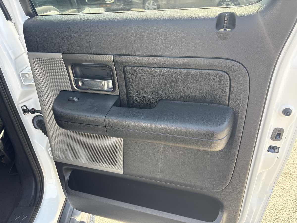 2004 Ford F-150 XLT photo 22