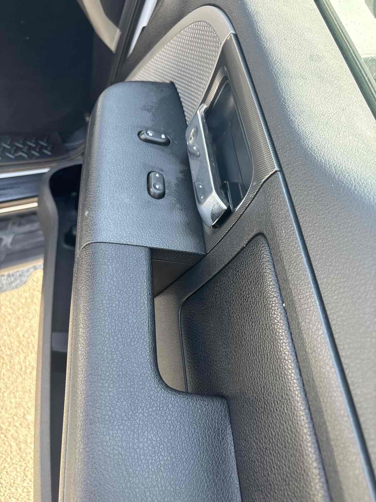 2004 Ford F-150 XLT photo 25